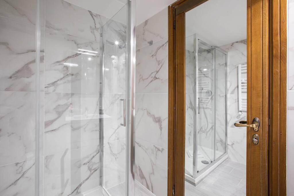 Unforgettable Split Level Jacuzzi Suite Navona - Top Collection Rome Exterior photo