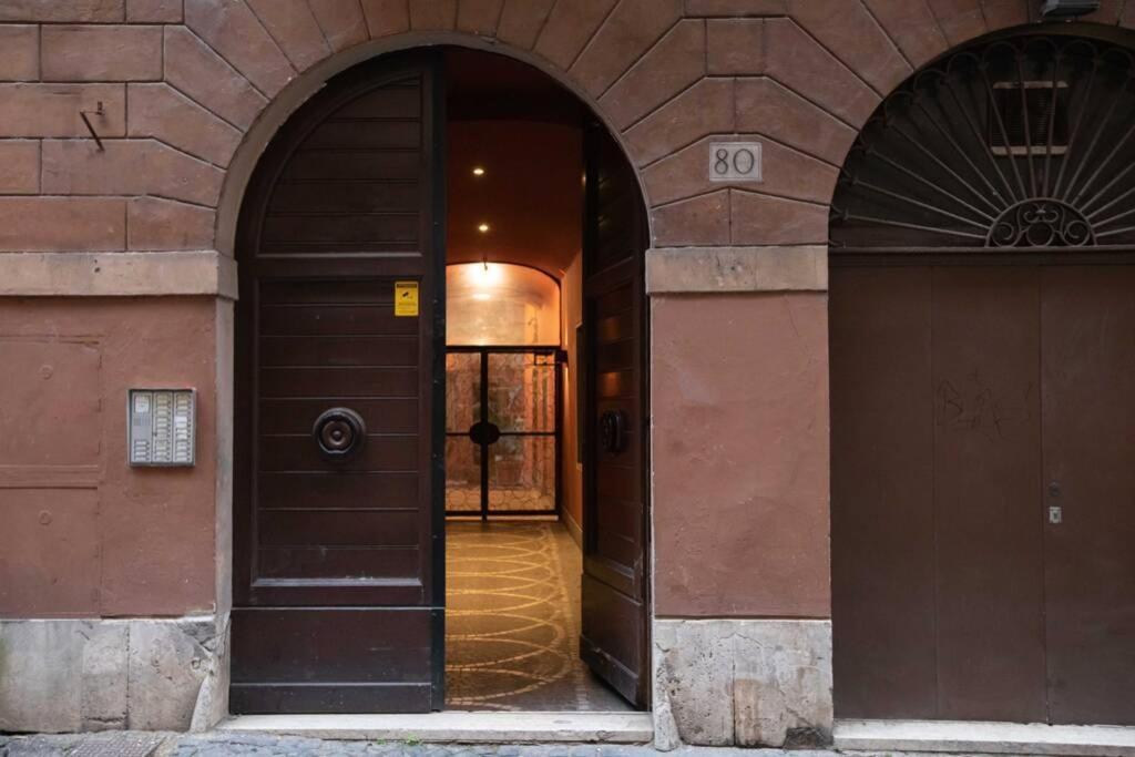 Unforgettable Split Level Jacuzzi Suite Navona - Top Collection Rome Exterior photo