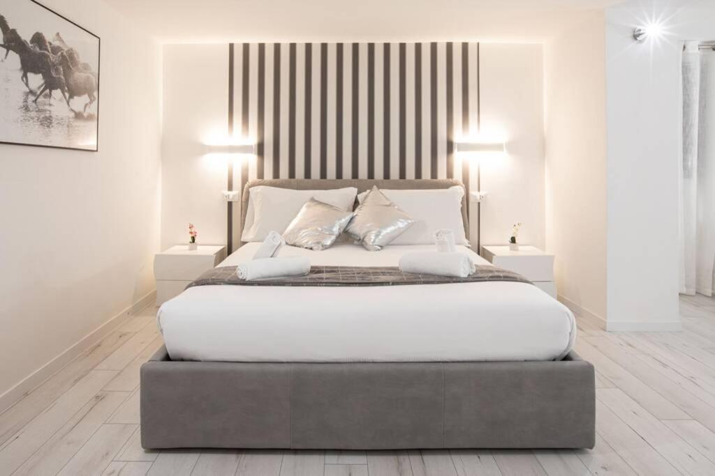 Unforgettable Split Level Jacuzzi Suite Navona - Top Collection Rome Exterior photo